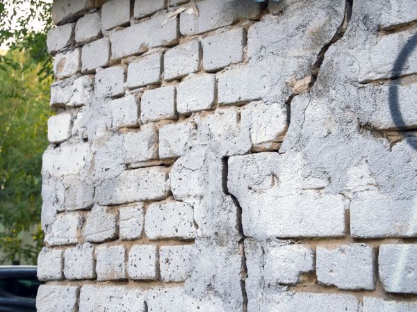 Cracked Brick Wall Repair in Easton